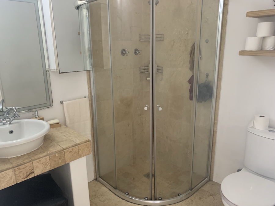 2 Bedroom Property for Sale in Table View Western Cape
